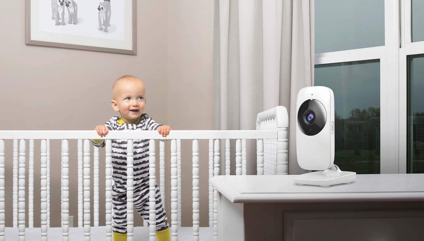 VM481 2 inch Video Baby Monitor - Camera with high sensitivity microphone - content image