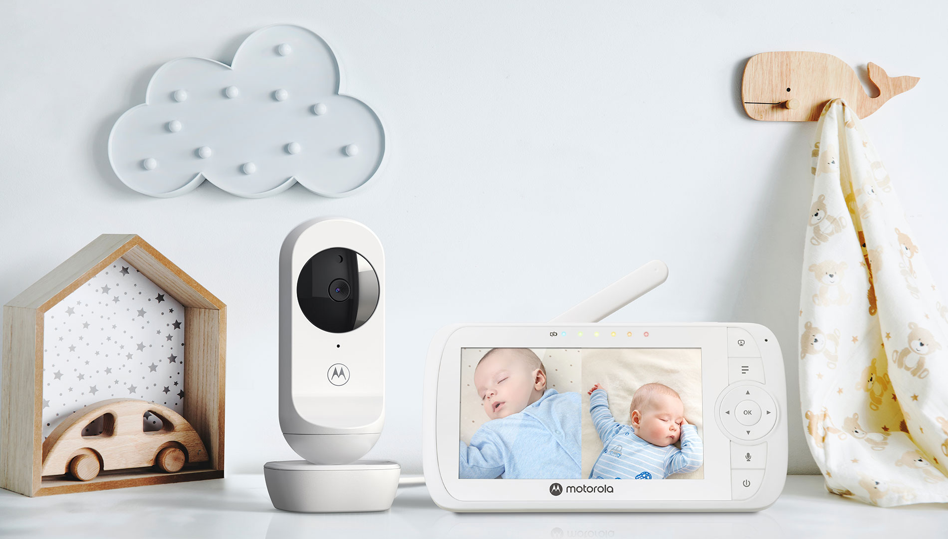 VM35-2 5 Inch Video Baby Monitor and camera - Content image